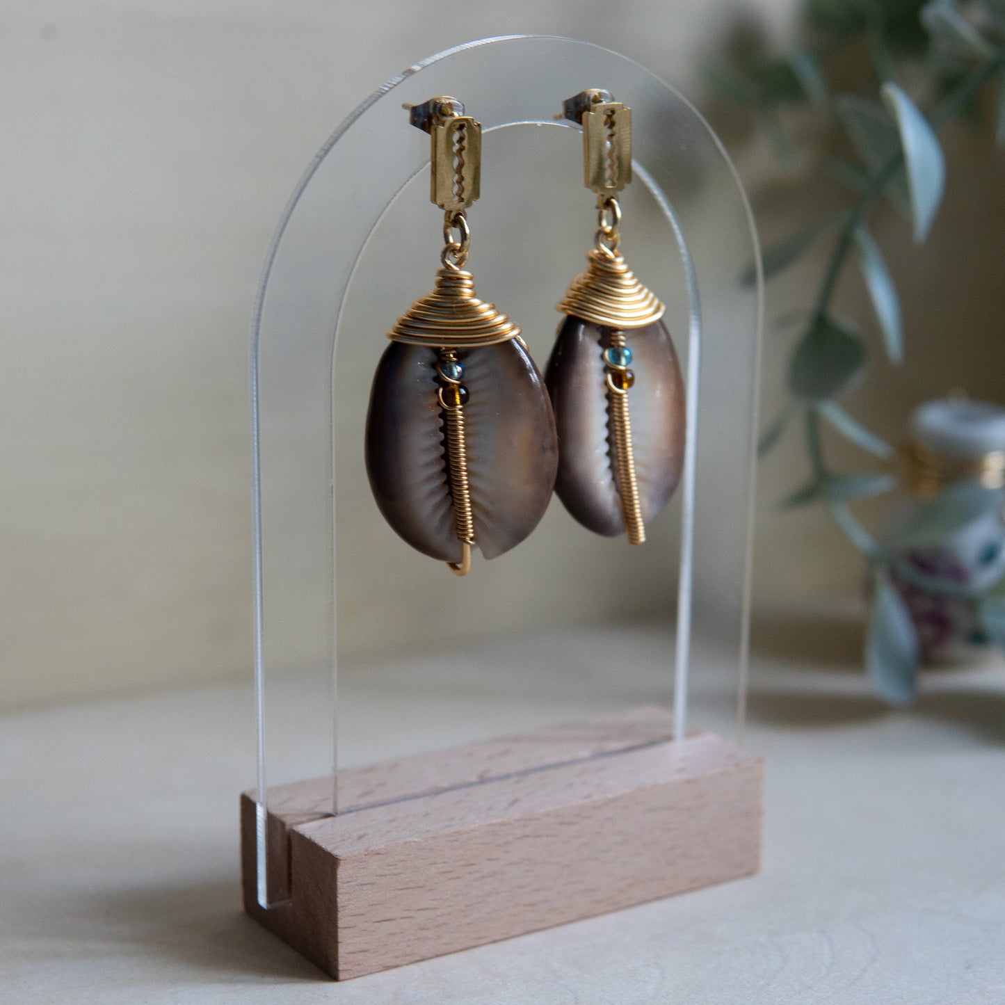 La Baleine Gold Earrings