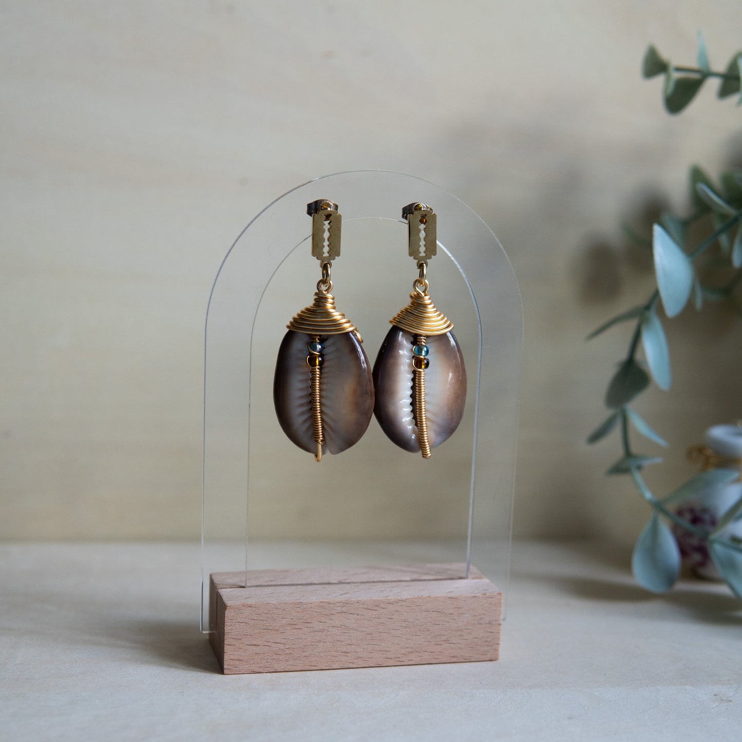 La Baleine Gold Earrings