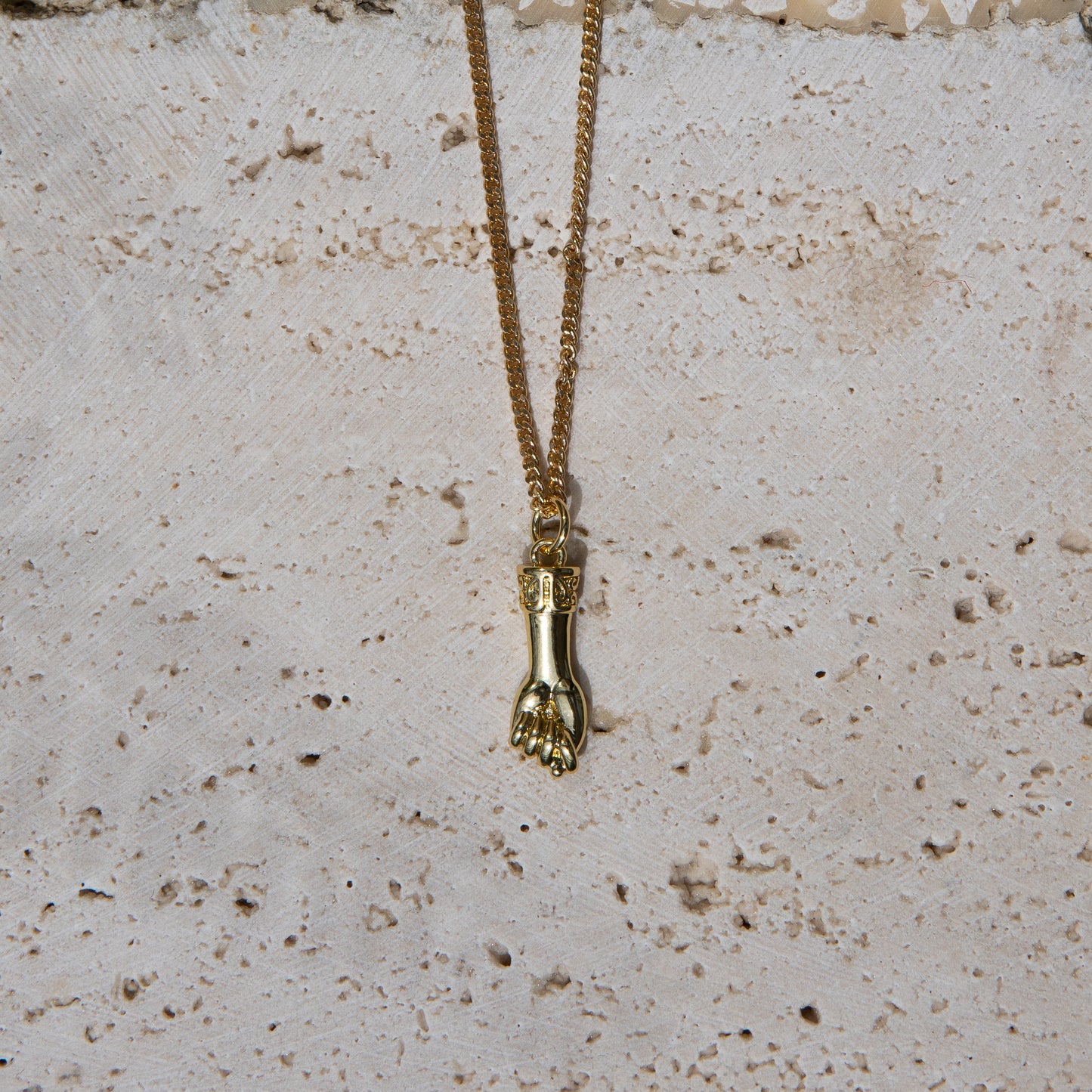 Calarto Gold Necklace