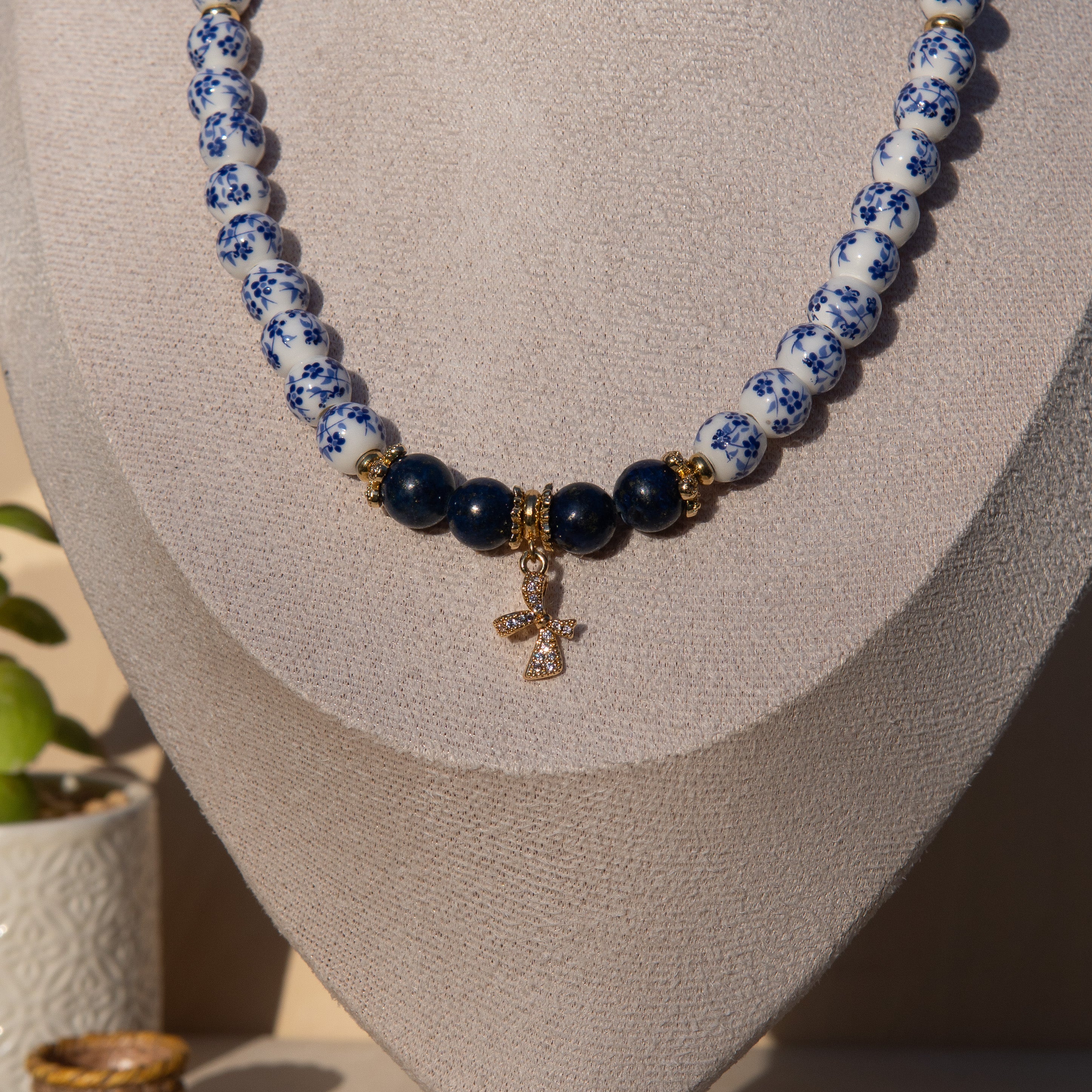 Dido Belle Healing Stone Choker