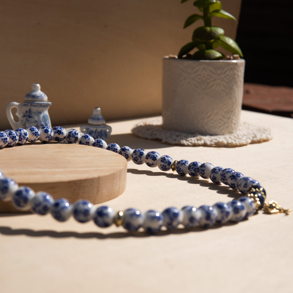 Dido Belle Healing Stone Choker