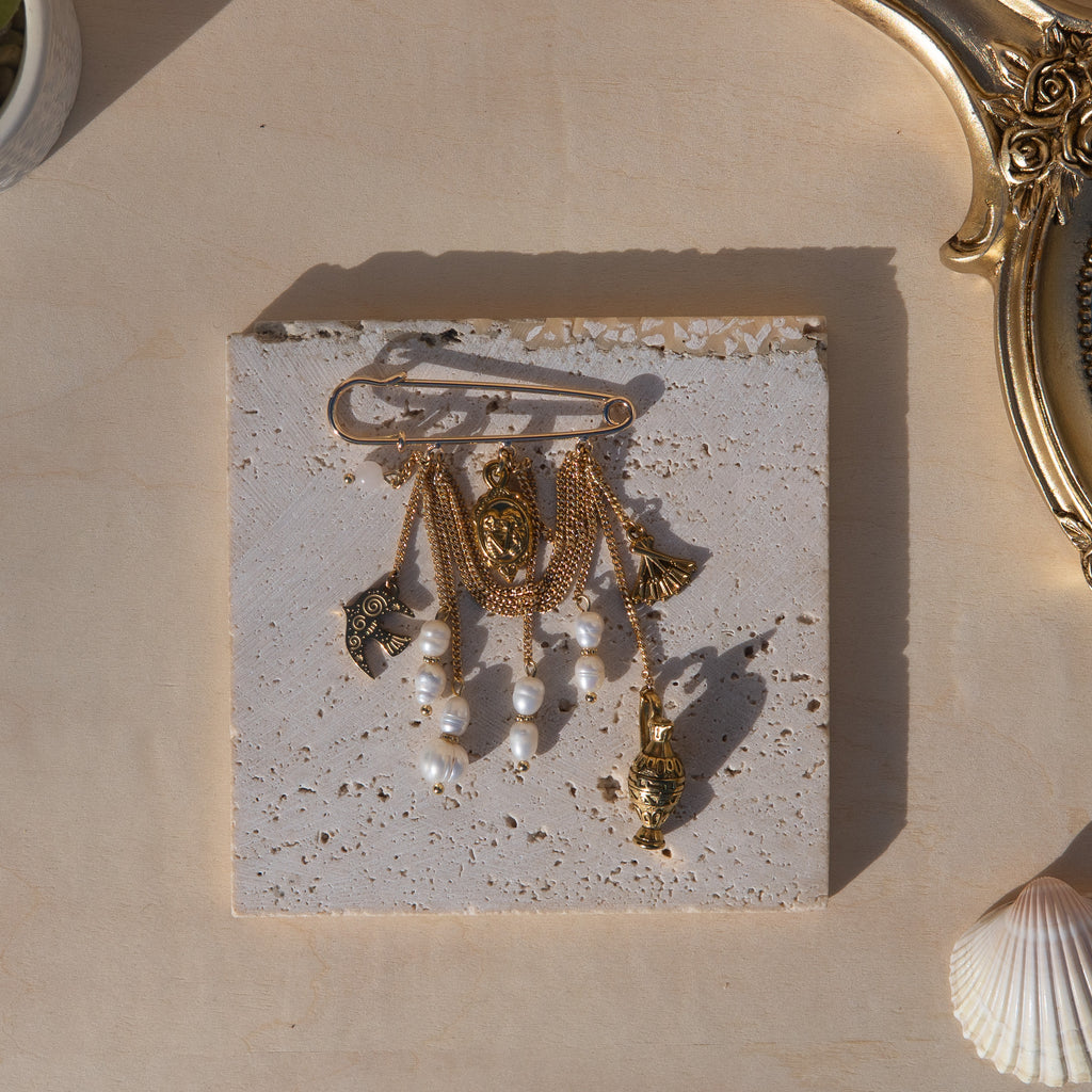 Erzulie Freda Brooch Pin