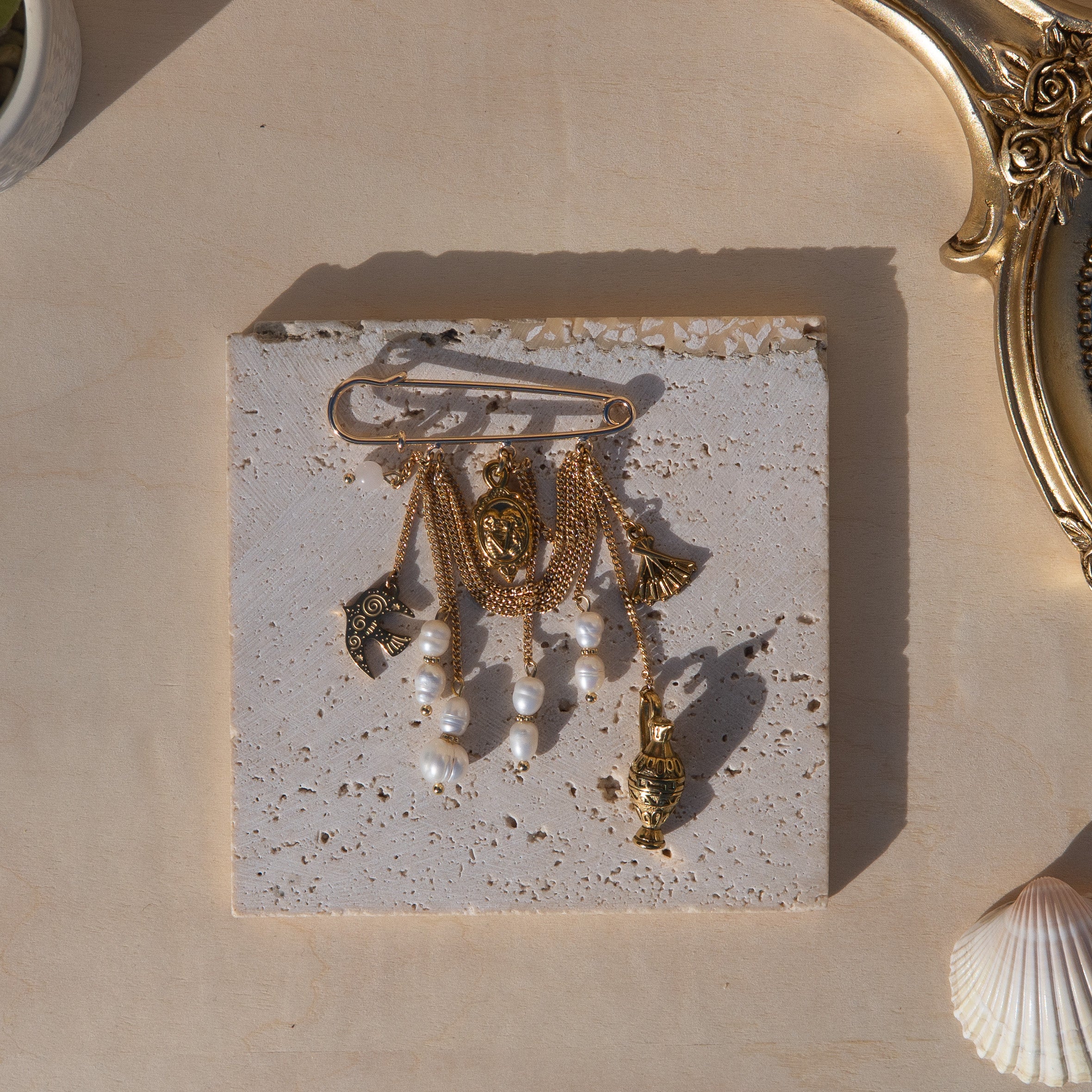 Erzulie Freda Brooch Pin