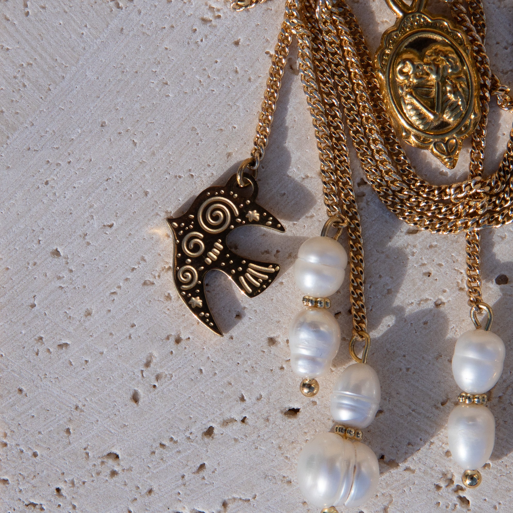 Heart of the Rose: 18K Gold Charm Brooch with Pearls & Rose Quartz