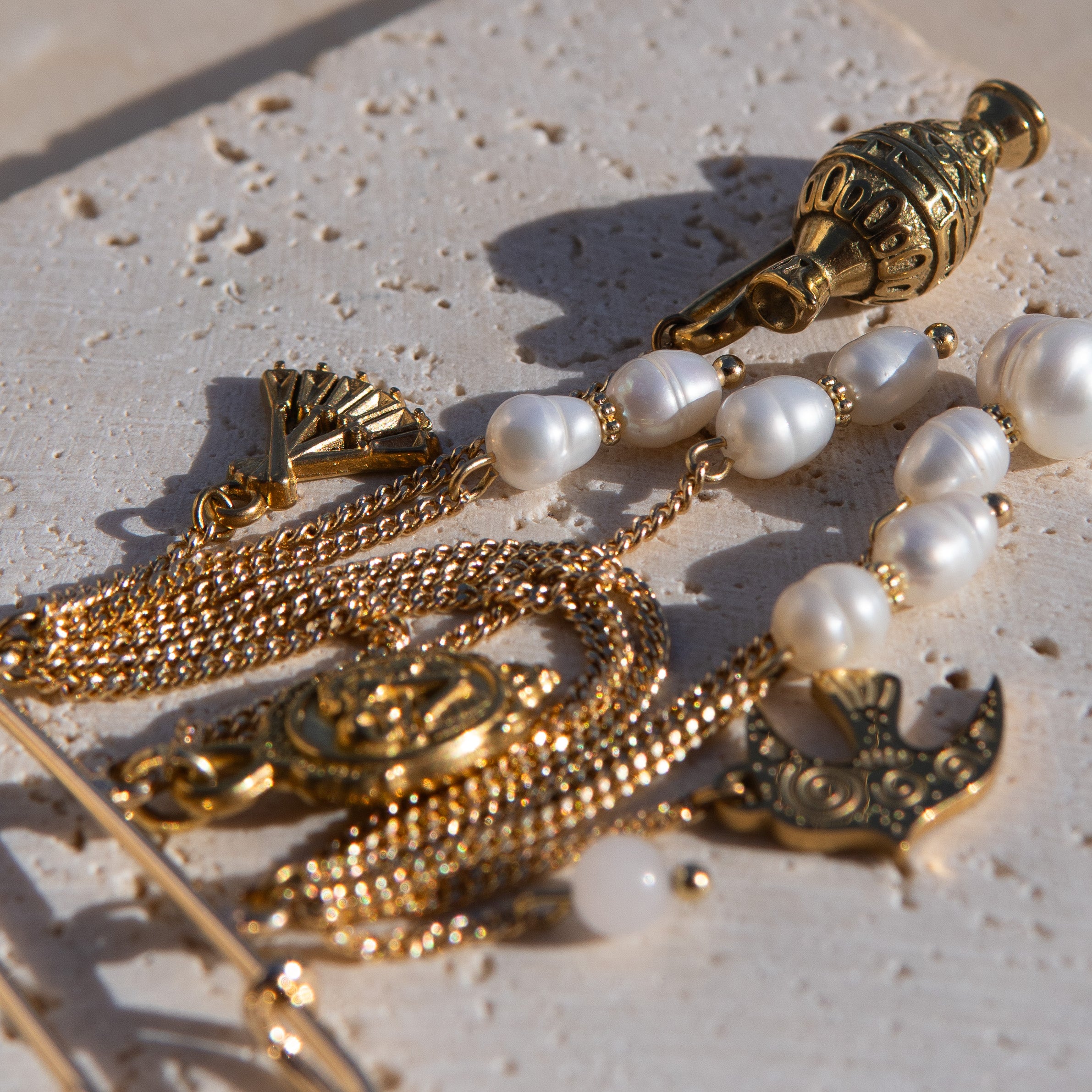 Heart of the Rose: 18K Gold Charm Brooch with Pearls & Rose Quartz