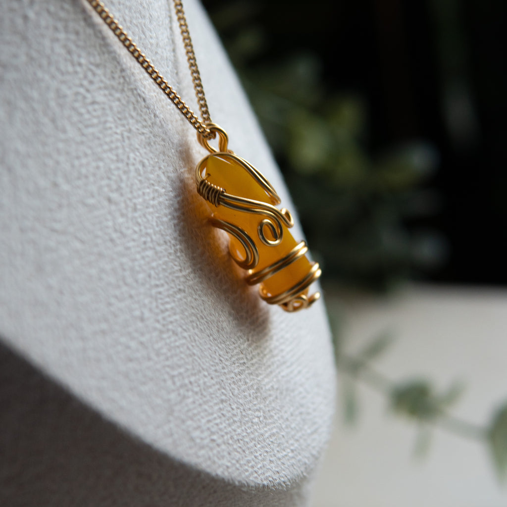 Iset Gold Necklace