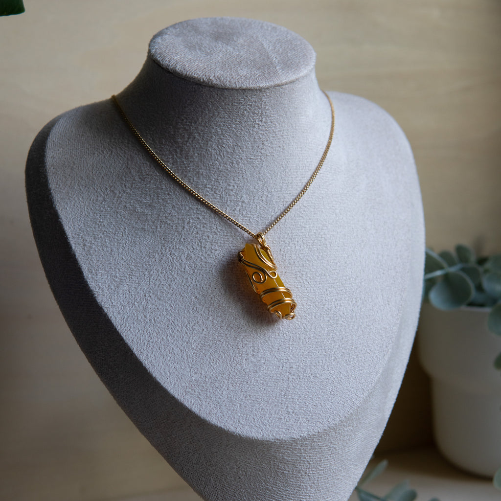 Iset Gold Necklace