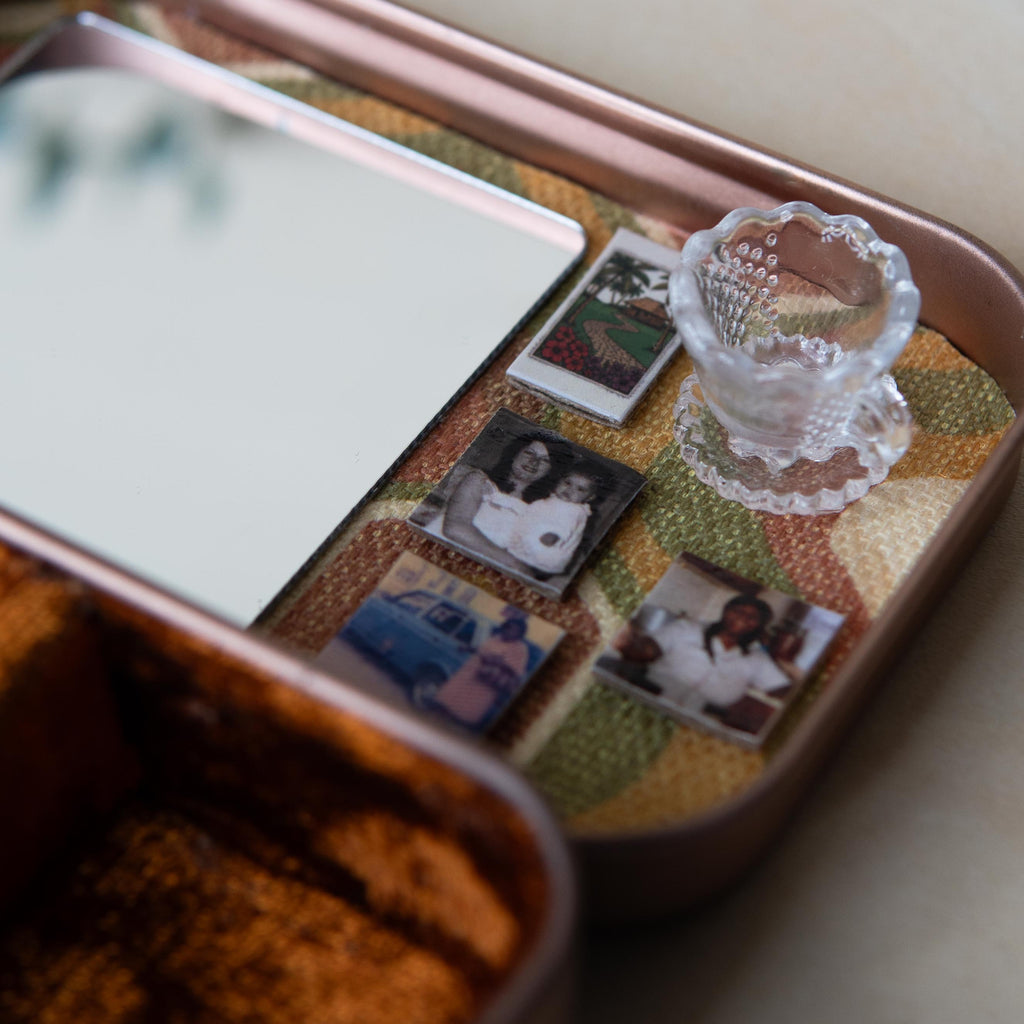 The Sanctuary Tin — Maam of the Set Girls