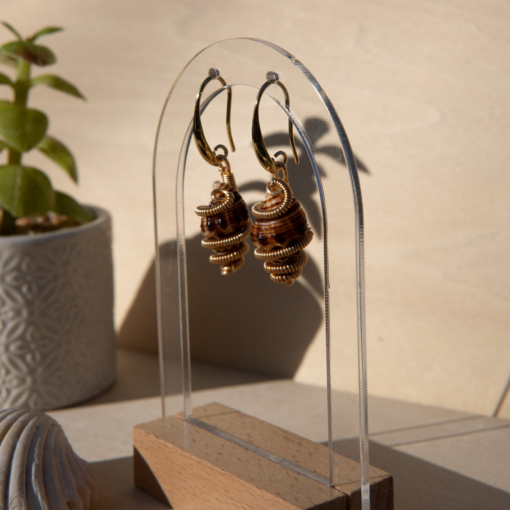 Mami Wata Julie: Shell Earrings