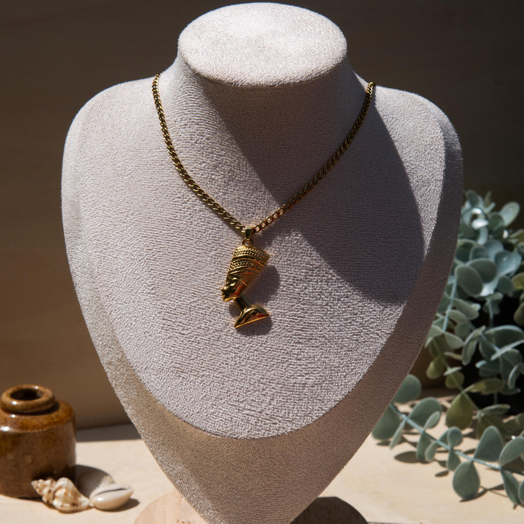 Nefertiti Gold Necklace