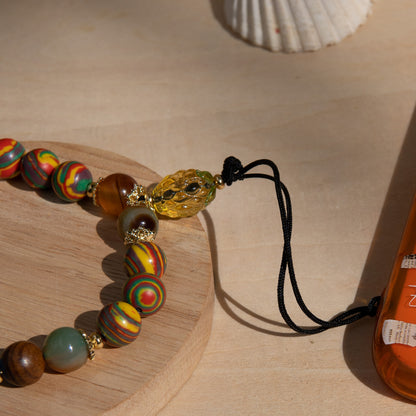 Queen Nanny Slogan Phone Wristlet