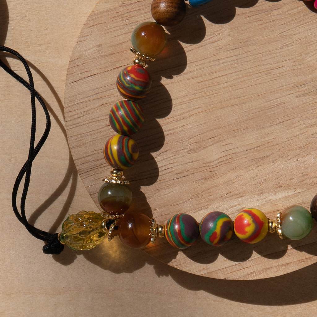 Queen Nanny Slogan Phone Charm Strap