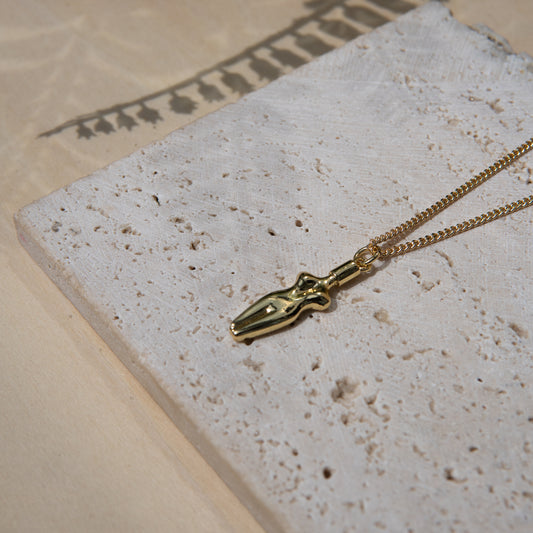 Wuri Gold Necklace